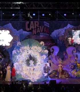 El Carnaval de Los Cristianos ya tiene Reina: Inma Afonso Darias con la fantasía Aire, de Daniel Pages · foto 2