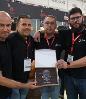 La cerveza Buchito de Jaira cerveza artesana, medalla de bronce en la feria internacional Barcelona Beer Festival · foto 1
