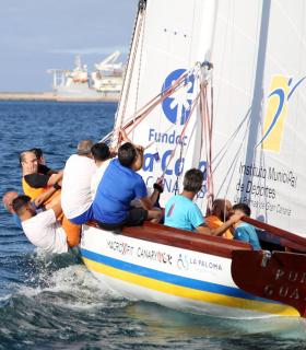El área de Deportes destina más de 151.000 euros para la promoción de los Botes y Barquillos de Vela latina canaria · foto 3