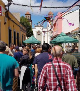 Cientos de personas se suman a Primavera de Sensaciones · foto 1