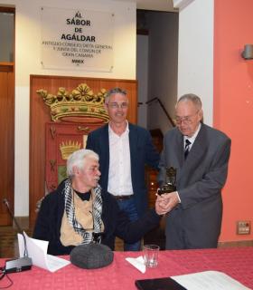 Gáldar: Literatura, poesía y un sentido homenaje a Sebastián Monzón en el arranque del ELVA 2018 · foto 2