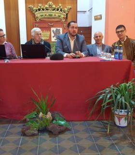 Gáldar: Literatura, poesía y un sentido homenaje a Sebastián Monzón en el arranque del ELVA 2018 · foto 1