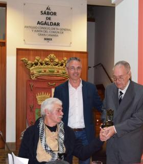 Gáldar: Literatura, poesía y un sentido homenaje a Sebastián Monzón en el arranque del ELVA 2018 · foto 6