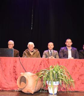 Elva 2018 se despide hasta el próximo año y pone el broche final con un emotivo homenaje a la profesora Rosa María Martinón · foto 4