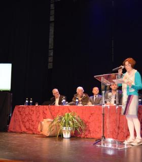 Elva 2018 se despide hasta el próximo año y pone el broche final con un emotivo homenaje a la profesora Rosa María Martinón · foto 6