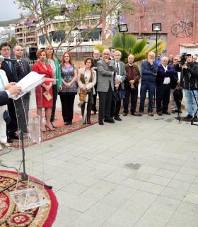 Santa Cruz de Tenerife da el nombre de un puente al matemático y profesor Nácere Hayek · foto 1