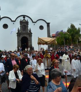 Güímar celebra el Corpus Christi con la confección de 25 espectaculares alfombras · foto 1