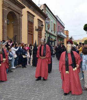 Gáldar revivió La Tarasca con una gran participación de vecinos en la víspera del Corpus · foto 7