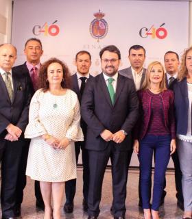 Asier Antona se reúne con los senadores canarios en Madrid · foto 2