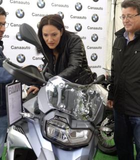 Santa Cruz de Tenerife acoge la primera jornada del ‘Día Nacional de la Moto’ en el García Sanabria · foto 2
