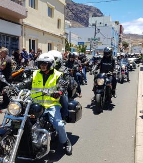 La Aldea acoge a mil motos en su día nacional · foto 5