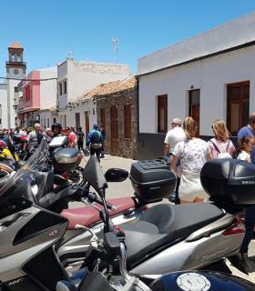 La Aldea acoge a mil motos en su día nacional · foto 2