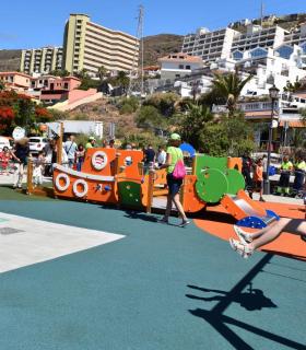 El Rosario: Tabaiba estrena parque infantil en el marco de sus fiestas · foto 2