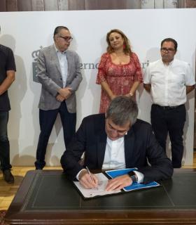 Fernando Clavijo presenta la nueva Estrategia Canaria de Activación para el Empleo · foto 1
