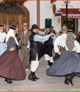 El Grupo Folclórico Los Majuelos celebra sus 50 años de vida con un concierto en el Teatro Príncipe Felipe de Tegueste · foto 1