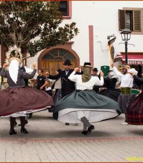 El Grupo Folclórico Los Majuelos celebra sus 50 años de vida con un concierto en el Teatro Príncipe Felipe de Tegueste · foto 2