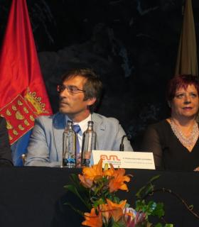 La Escuela Universitaria de Turismo de Lanzarote celebró en Jameos del Agua el acto de Graduación y entrega de Orlas de la promoción 2014-2018 · foto 2