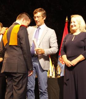 La Escuela Universitaria de Turismo de Lanzarote celebró en Jameos del Agua el acto de Graduación y entrega de Orlas de la promoción 2014-2018 · foto 1