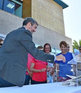 Fernando Clavijo: es muy difícil decir no a la alcaldesa de Mogán · foto 1