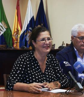 El Cabildo de El Hierro: Ayudas para la adquisición de vehículos eléctricos · foto 1