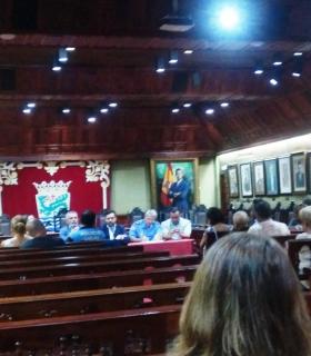 Las obras de la Calle Tegueste sufren un revés de estabilidad, lo que obliga al ayuntamiento del Puerto de la Cruz a desalojar 11 viviendas y a 21 vecinos, que serán realojados en viviendas sufragadas por la propia administración · foto 4