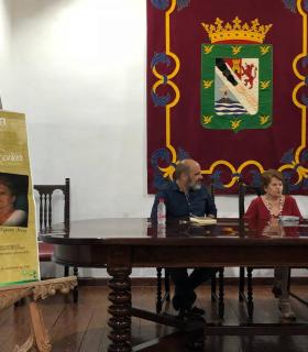 Güímar: María Rodríguez comparte vivencias y recuerdos personales en su entrañable libro Vivir y Soñar · foto 1