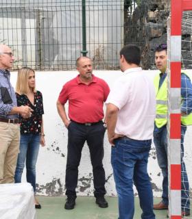 Santa Úrsula: Comienza el techado de la cancha del colegio Mencey Bencomo · foto 2