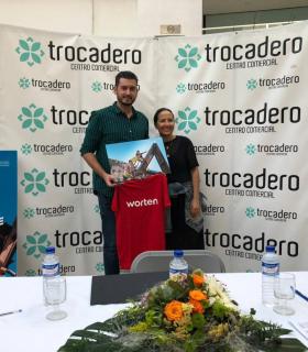 Los Llanos de Aridane: María Pérez y Robert Nazco ganan el I Certamen de fotos Nao Race · foto 2