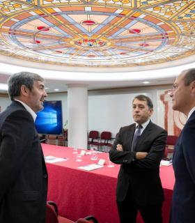 Rosa Dávila anuncia el incremento del 7% para la financiación de las dos capitales canarias · foto 2