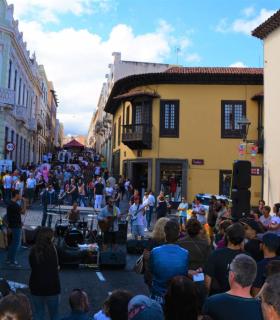 Más de 12.000 personas se dieron cita en Arte Joven en la Calle · foto 2
