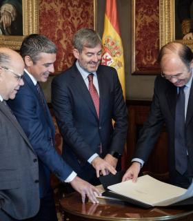 Fernando Clavijo: Canarias ha dado ejemplo hoy de a dónde somos capaces de llegar con diálogo · foto 3