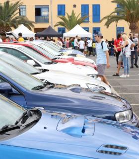 300 vehículos se exhiben en el III Encuentro Solidario de Coches Japoneses de Arguineguín · foto 4