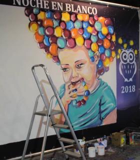 Magia, deporte, pintacaras, arte y conciertos en la Noche Blanco de Antigua · foto 1