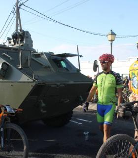 1.300 ciclistas toman salida desde Antigua en la XII edición FudeNaS · foto 4