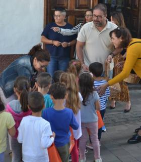 La tradición del Pan por Dios en Los Silos · foto 2