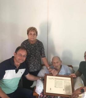 El Ayuntamiento de Mazo rinde un homenaje a sus vecinos centenarios · foto 1