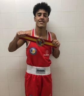 El güimarero Javier Barroso consigue el oro en la categoría Joven del Campeonato de España de Boxeo · foto 1