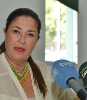 Allende reclama a AENA que “abra los ojos” y reconozca el crecimiento espectacular del Aeropuerto de El Hierro · foto 3