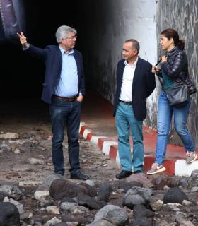 El temporal marítimo causa daños en las infraestructuras y bienes públicos de Tacoronte estimados en 335.000 euros · foto 1