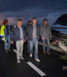 El Gobierno tramita ya las ayudas a Garachico, Tacoronte y La Laguna tras el fenómeno costero · foto 1