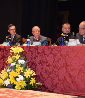 Sebastián Monzón Suárez, distinguido como Memorialista en el Teatro Consistorial de Gáldar · foto 2
