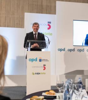 Fernando Clavijo cree que que las RUP deben tener su propio espacio de relación con el Reino Unido tras el brexit · foto 2