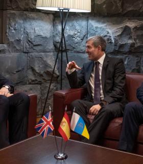Fernando Clavijo cree que que las RUP deben tener su propio espacio de relación con el Reino Unido tras el brexit · foto 3