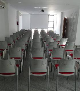 El Colegio de la Abogacía de Lanzarote ya cuenta con una sala de formación y los medios técnicos necesarios para el desarrollo del servicio de asistencia jurídica gratuita en la isla · foto 4
