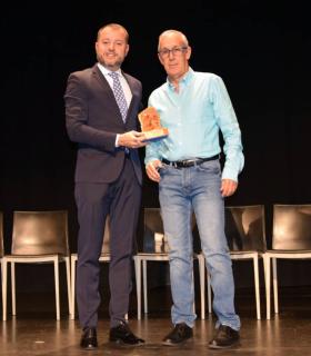 Gáldar agradece a los maestros jubilados toda una vida dedicada a la enseñanza · foto 6