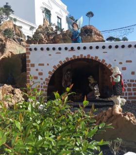 Haría ha inaugurado el Portal municipal, obra de Ramón Afonso, inspirado en una aldea de la antigua Belén · foto 4
