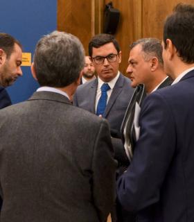 El alcalde de La Laguna solicita personalmente al ministro Ábalos que el Gobierno firme de inmediato el convenio de Las Chumberas · foto 1
