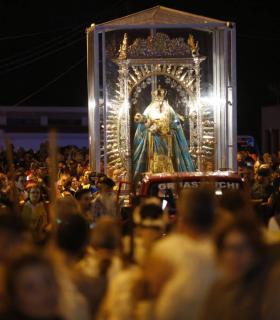 Regreso de la virgen de Candelaria a su basílica · foto 9