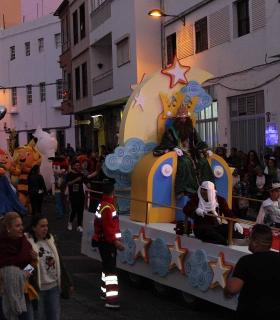 Los Reyes Magos llenan de alegría y regalos las casas de Granadilla de Abona · foto 4