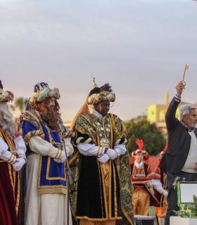 Multitudinaria recepción a Melchor, Gaspar y Baltasar en Adeje · foto 4